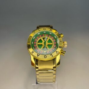 Relógio bulgari roleta dourado fundo verde