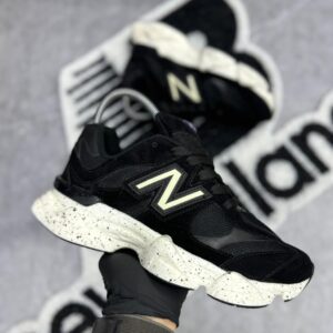tênis new balance 9060 preto/off white